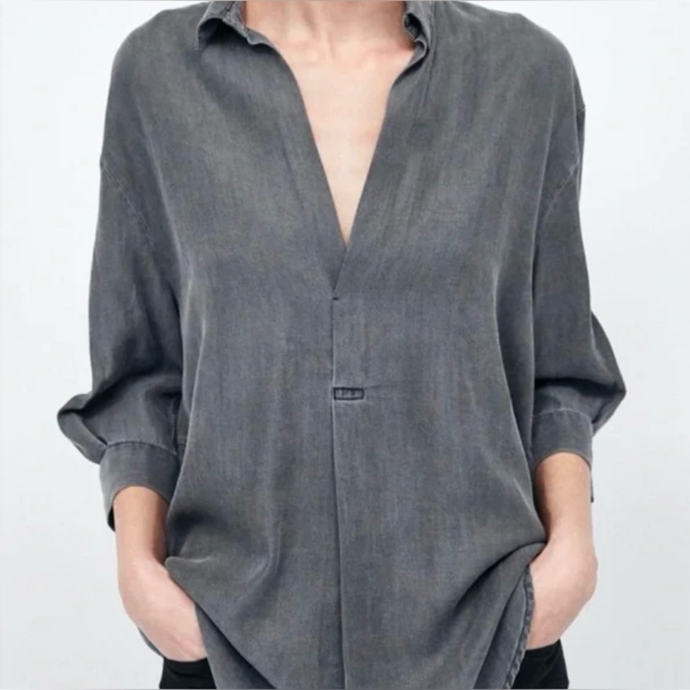 Zara Premium Denim Collection Shirt Blouse 100% Lyocell V-Neck Size M